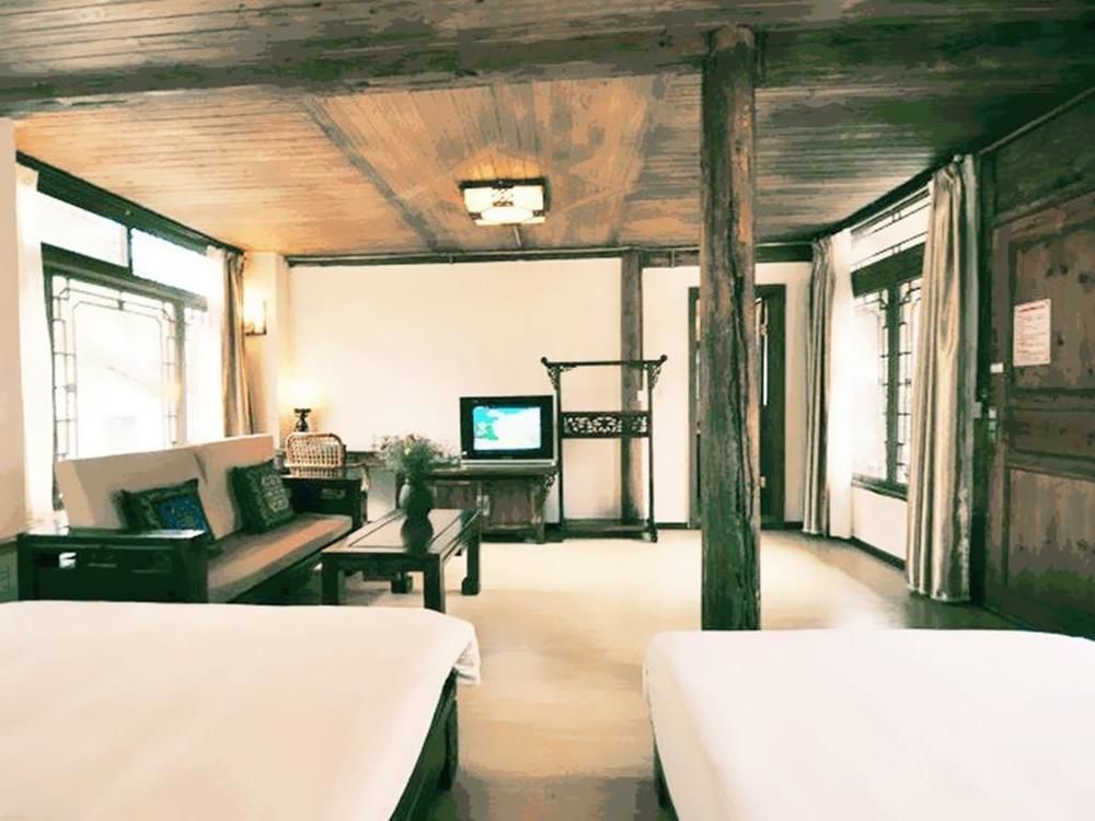 Golden Waterfront Inn Lijiang  Dış mekan fotoğraf