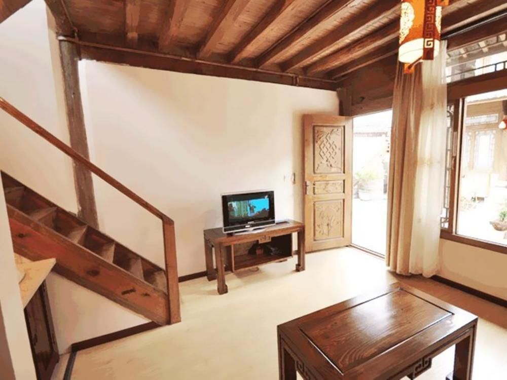 Golden Waterfront Inn Lijiang  Dış mekan fotoğraf